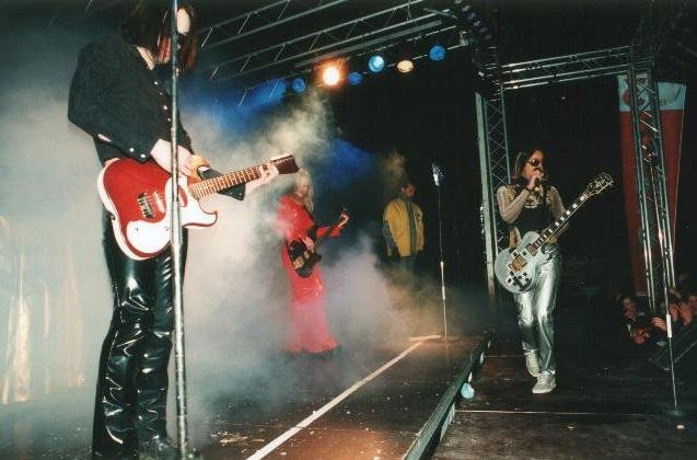 Jas Mann of Babylon Zoo