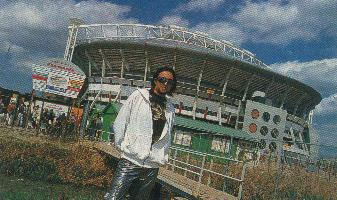 Jas Mann of Babylon Zoo